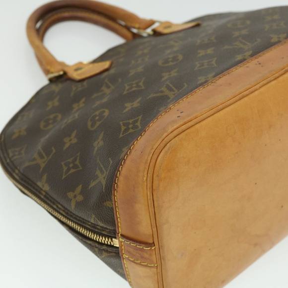 LOUIS VUITTON Alma Handbag - Picture 9 of 12
